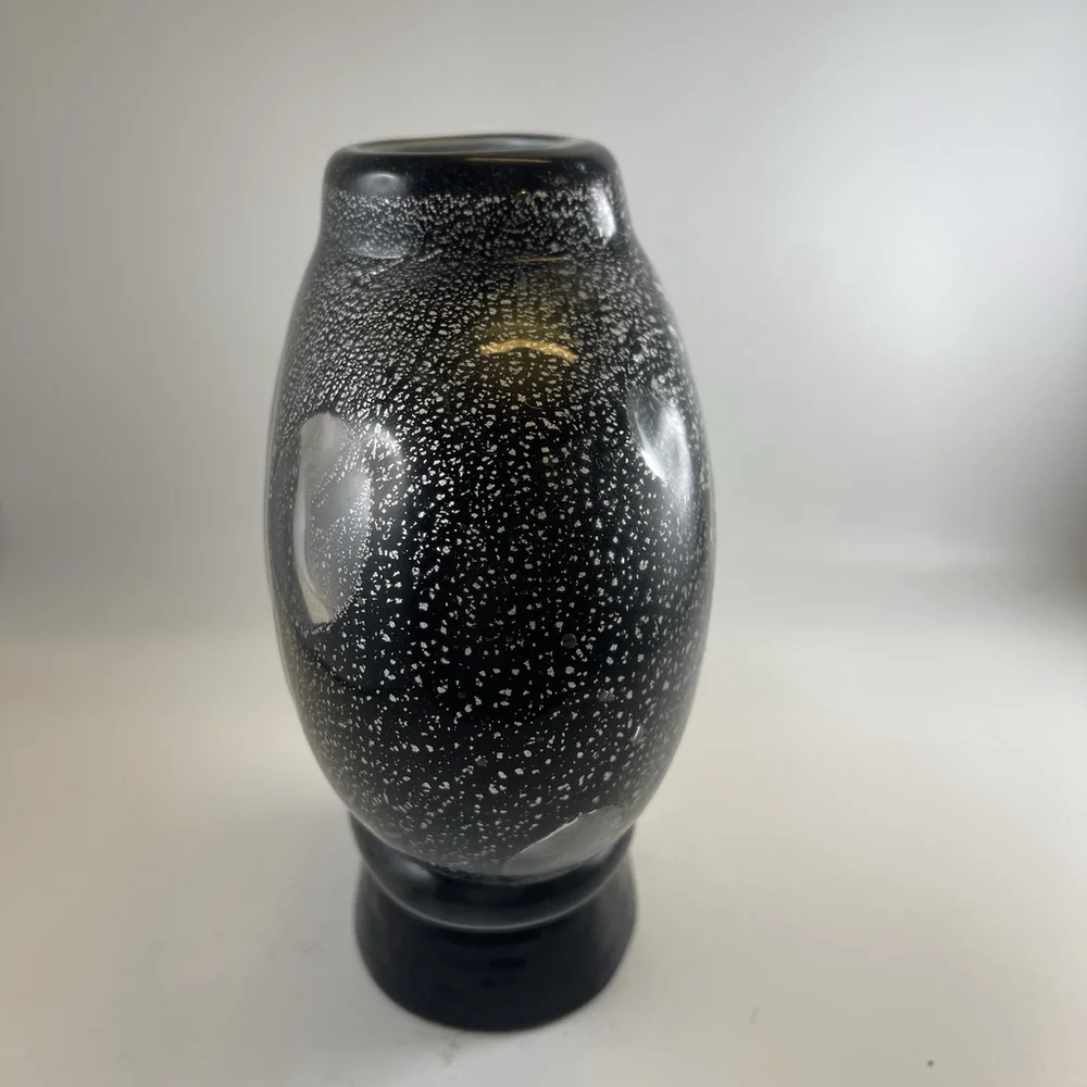 Dale Tiffany Black Widow Art Glass Vase, Original Sticker